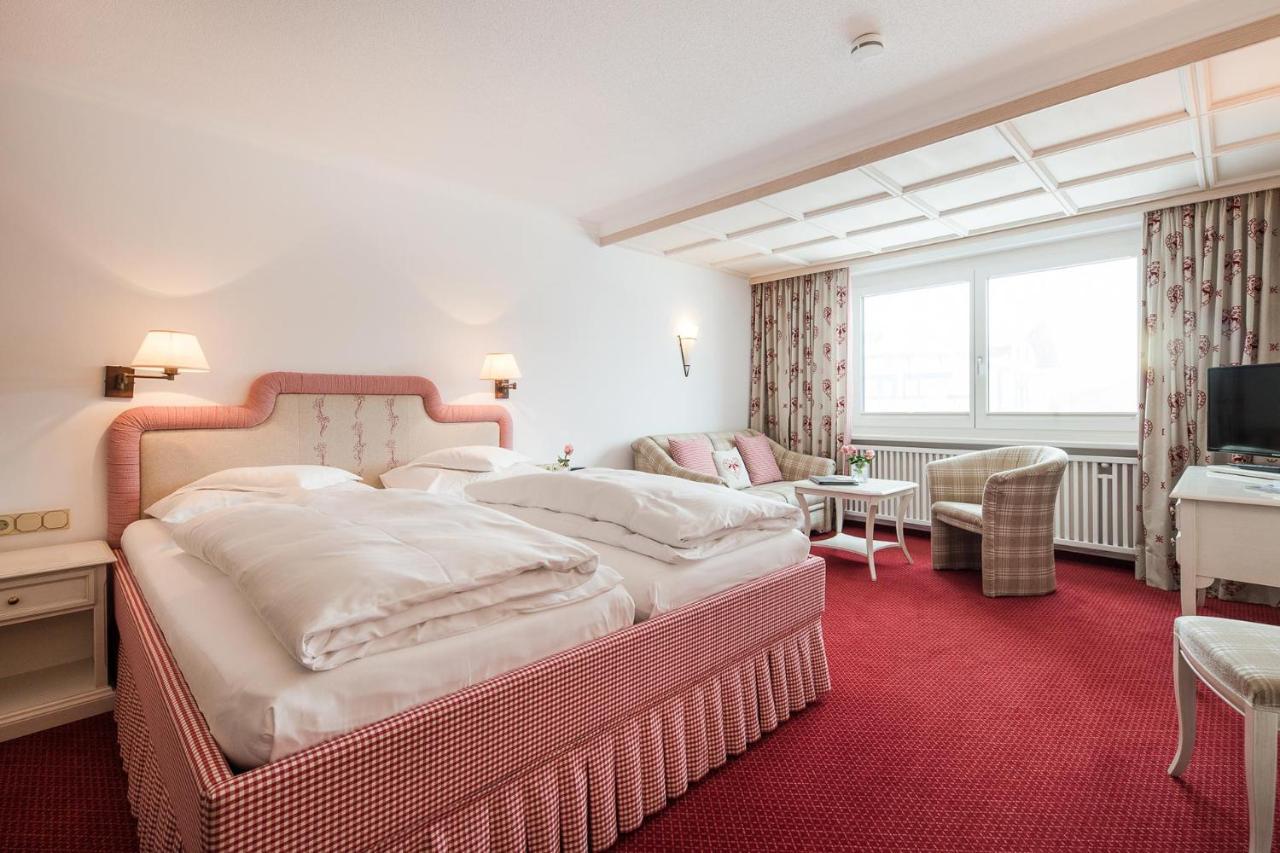 Bed & Breakfast Hotel Guggis Zürs Buitenkant foto