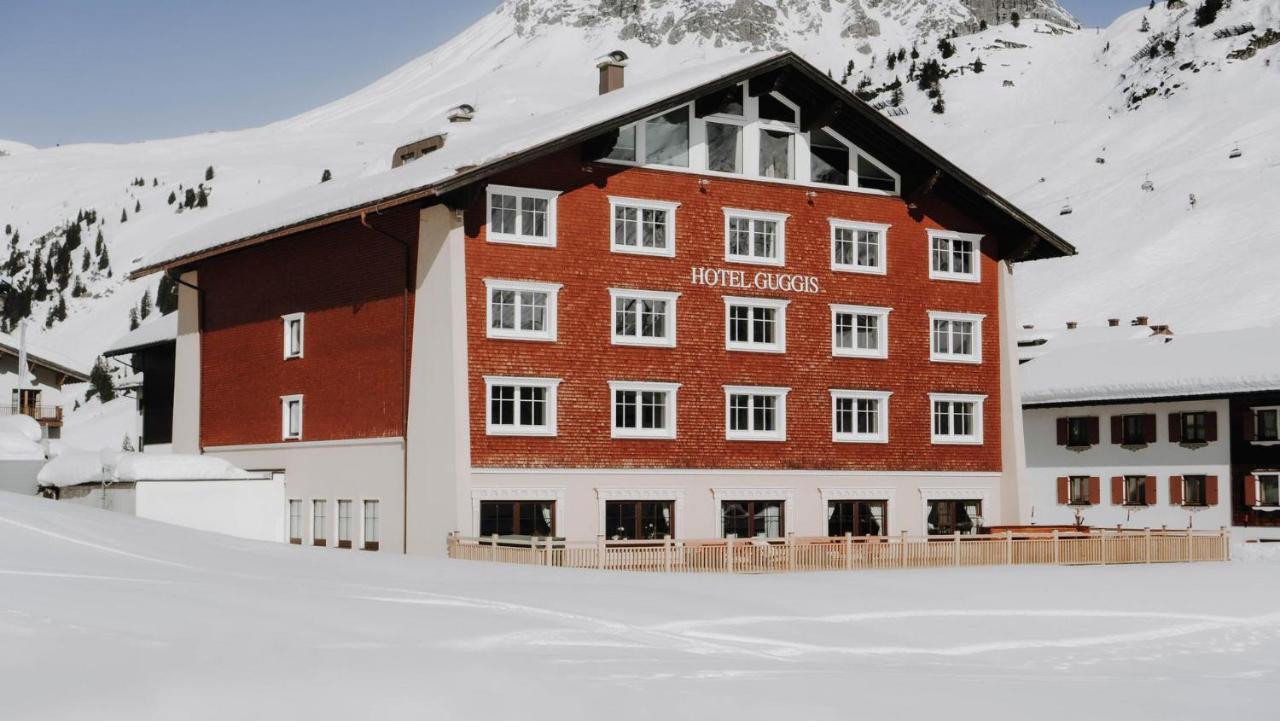 Bed & Breakfast Hotel Guggis Zürs Buitenkant foto