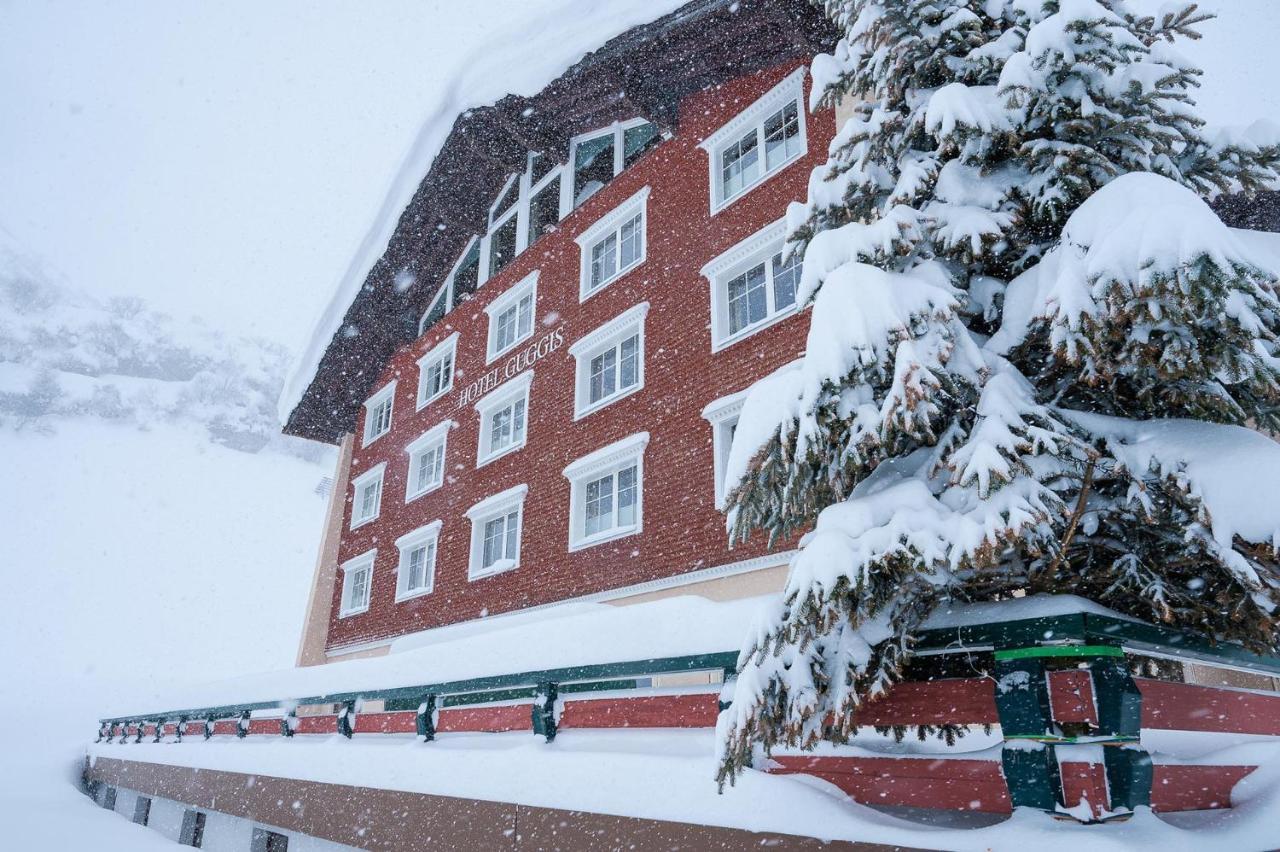 Bed & Breakfast Hotel Guggis Zürs Buitenkant foto