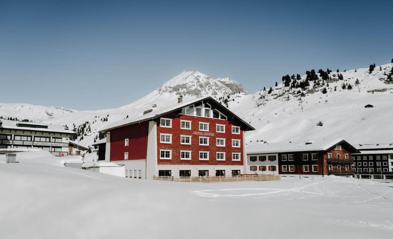 Bed & Breakfast Hotel Guggis Zürs Buitenkant foto